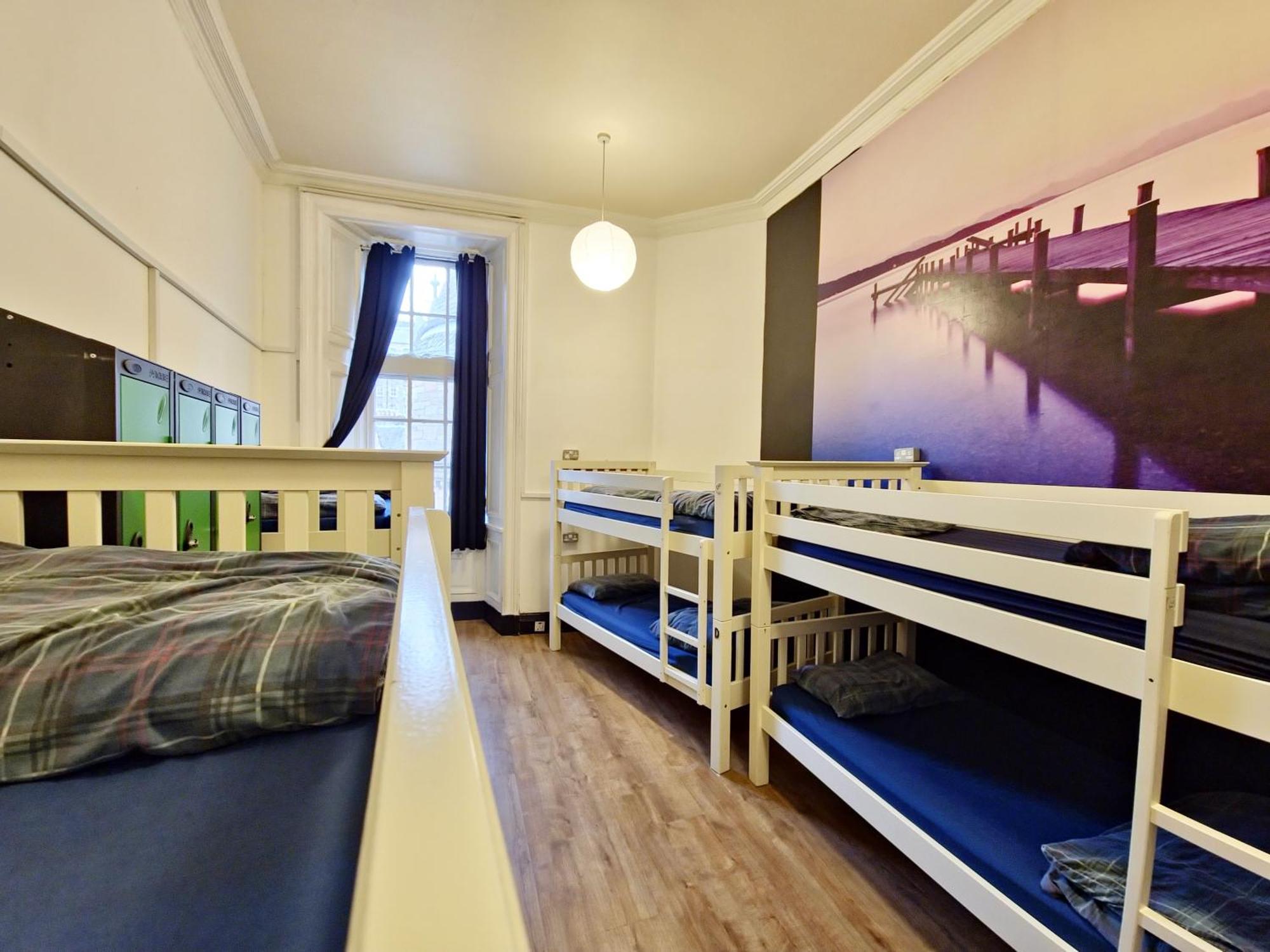 Edinburgh Backpackers - Over 18S Only Exterior photo
