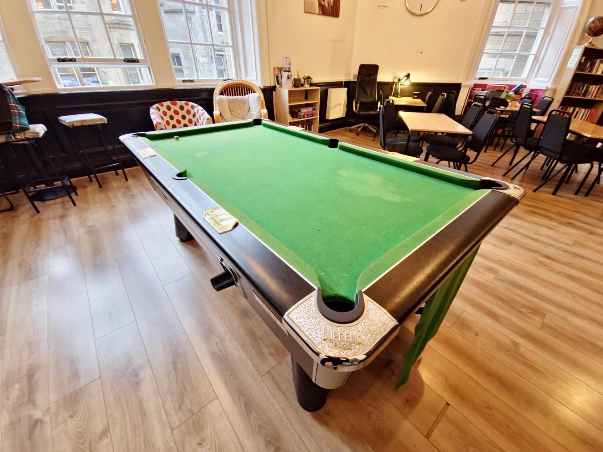 Edinburgh Backpackers - Over 18S Only Exterior photo