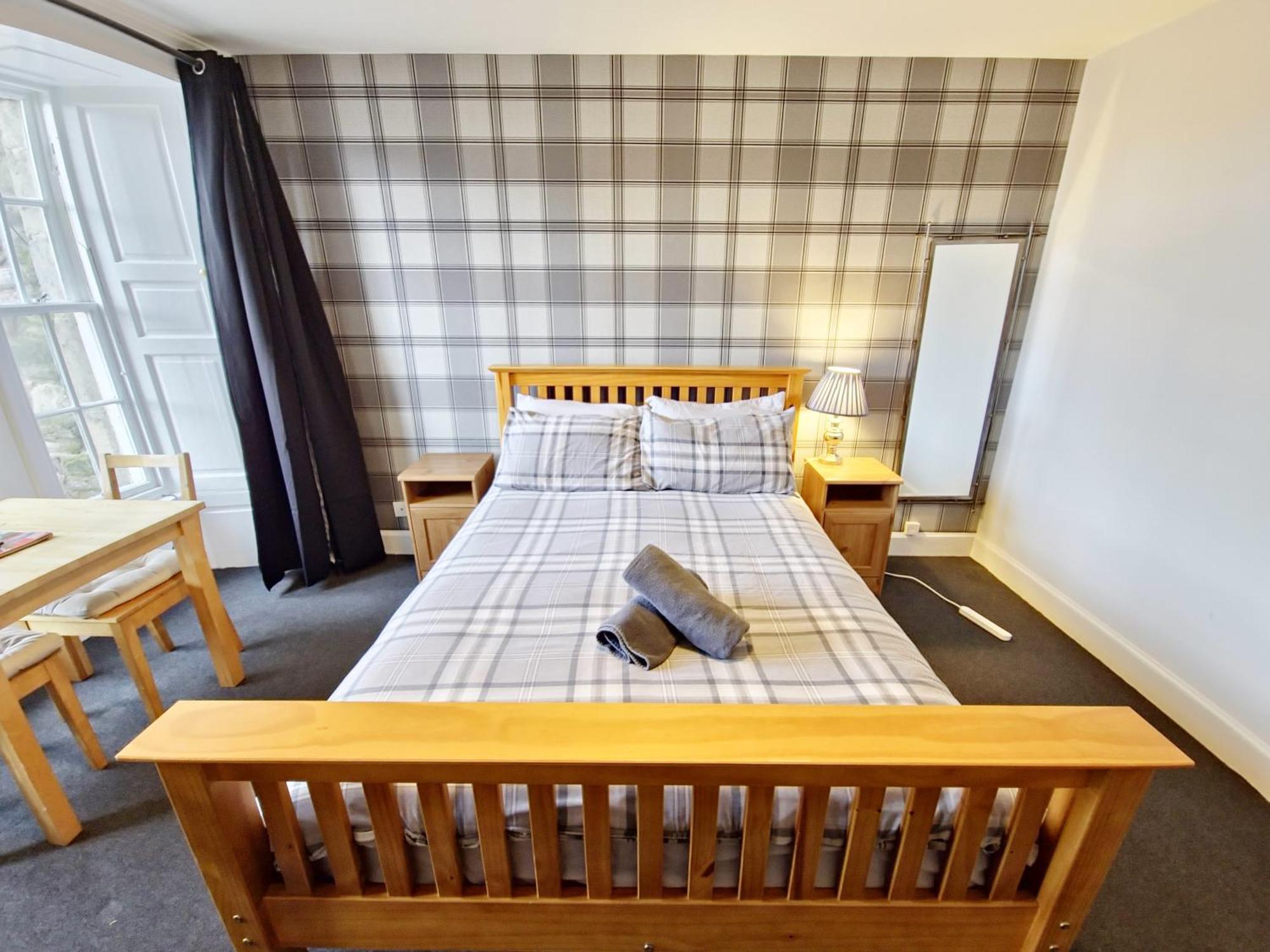 Edinburgh Backpackers - Over 18S Only Exterior photo