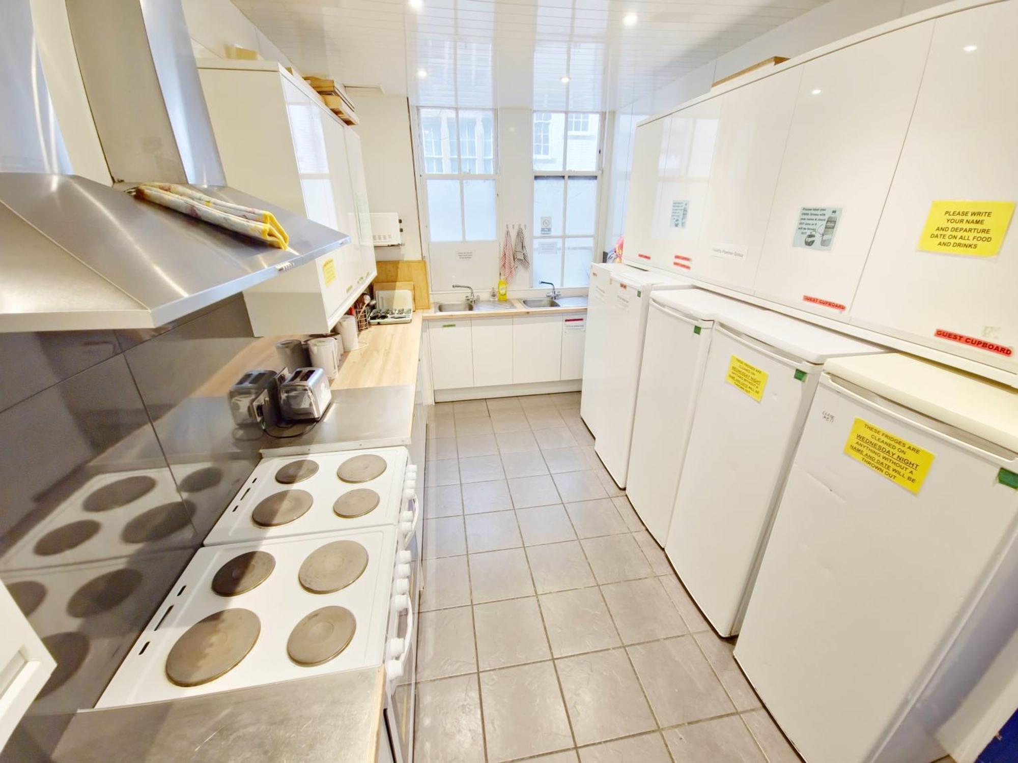 Edinburgh Backpackers - Over 18S Only Exterior photo
